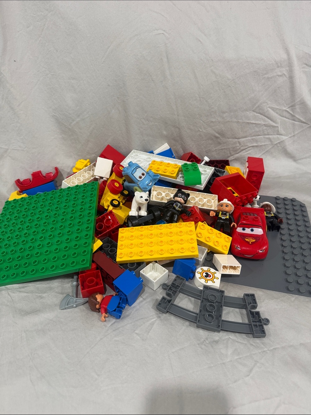 Lego DUPLO Kids Building Block Toy Set with large Gray and Green Plates